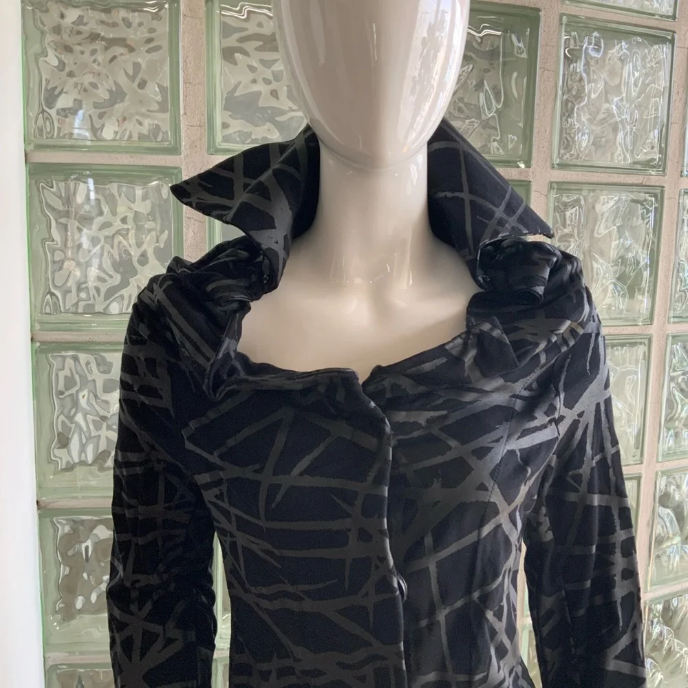 Artsy jacket - Picture 3 of 5